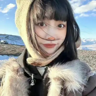 余辰岩